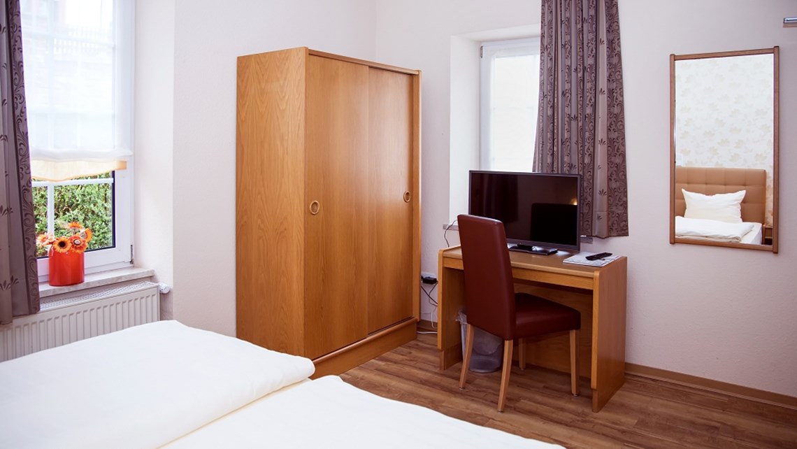 Hotelzumschwan Zimmer Gästehaus 3