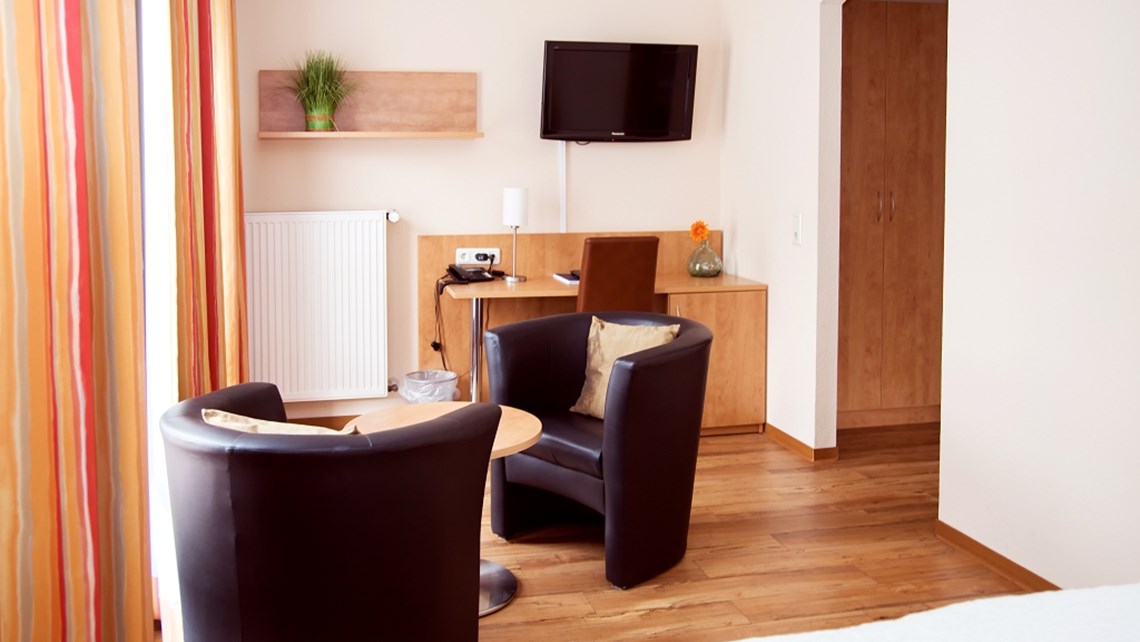 Hotelzumschwan Zimmer Komfort Balkon Standard 2