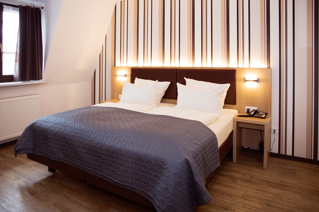 Hotelzumschwan Zimmer Komfort Standard 1